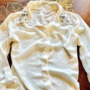 Studio Y Rhinestone Collared Blouse - Size L
